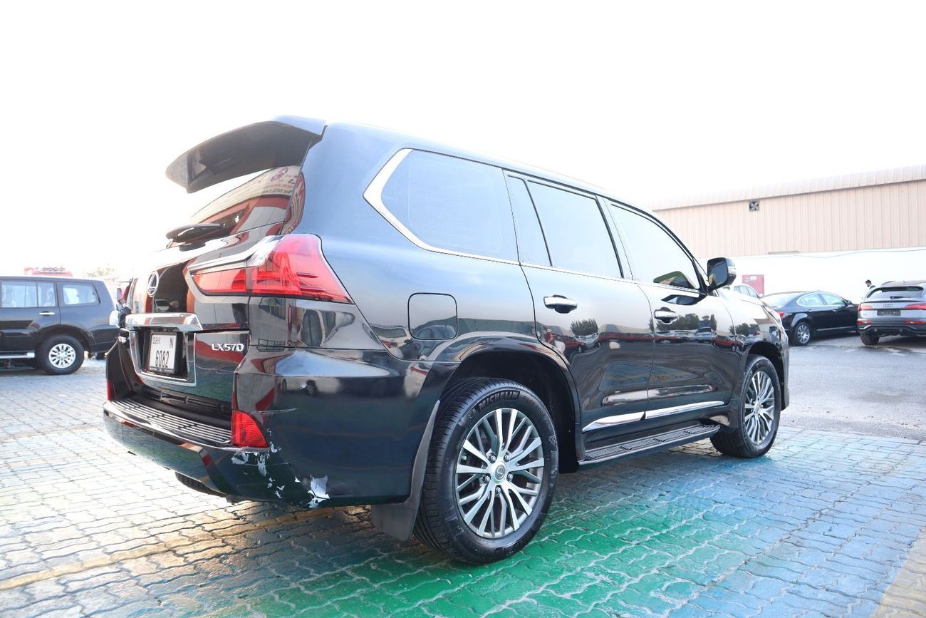 Lexus LX 570 Platinum 5.7L