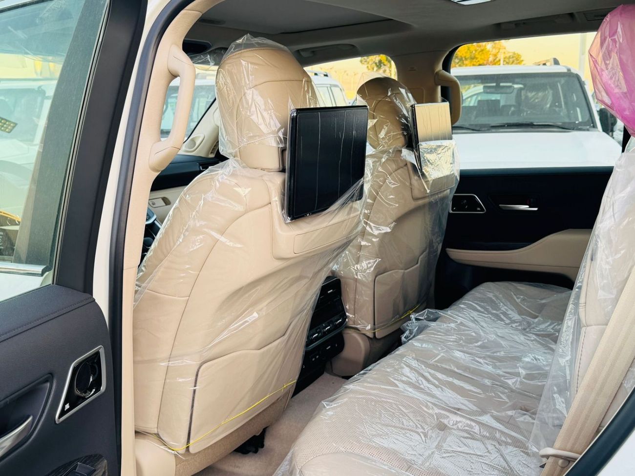 تويوتا لاند كروزر LC300 VXR 3.5L PTR 2026 FULL OPTION