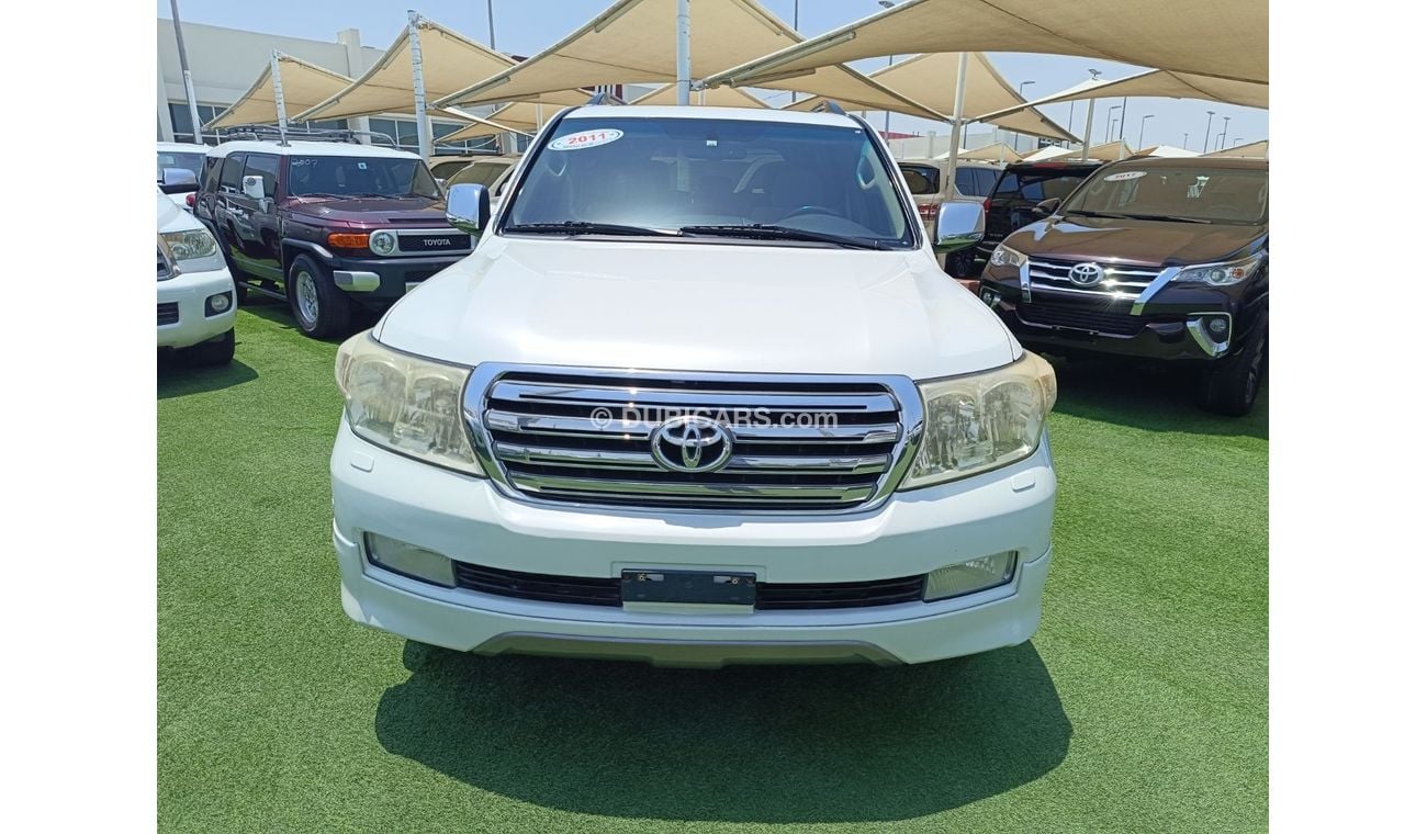 تويوتا لاند كروزر car in excellent condition with no accidents
