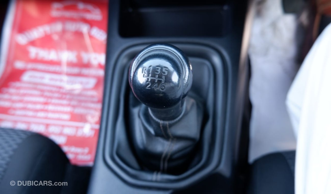 تويوتا هيلوكس DIESEL 2.8L manual gear RIGHT HAND DRIVE (EXPORT ONLY)