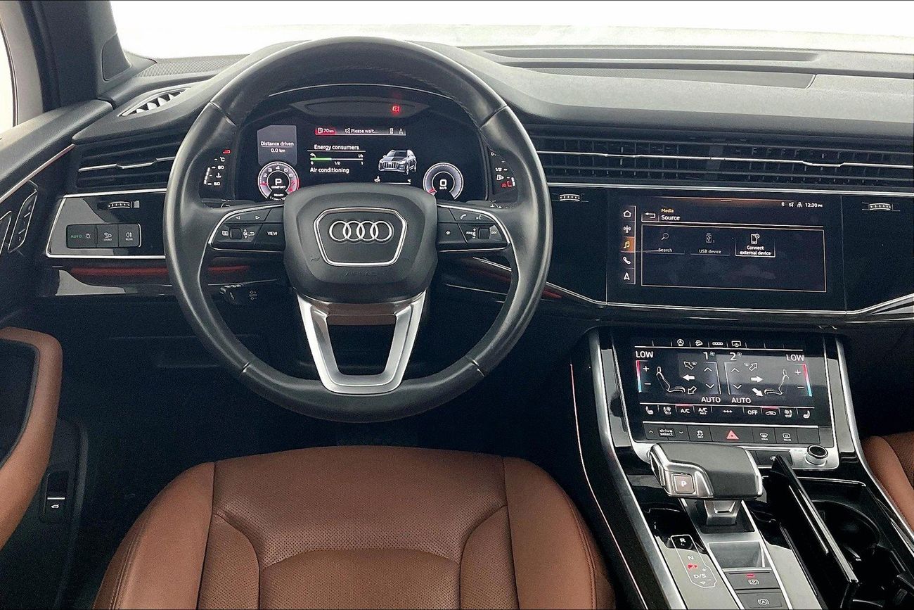 Audi Q7 55 TFSI quattro S-Line Luxury/High Option | National Day Celebration | Guaranteed Warranty | 0 Down 