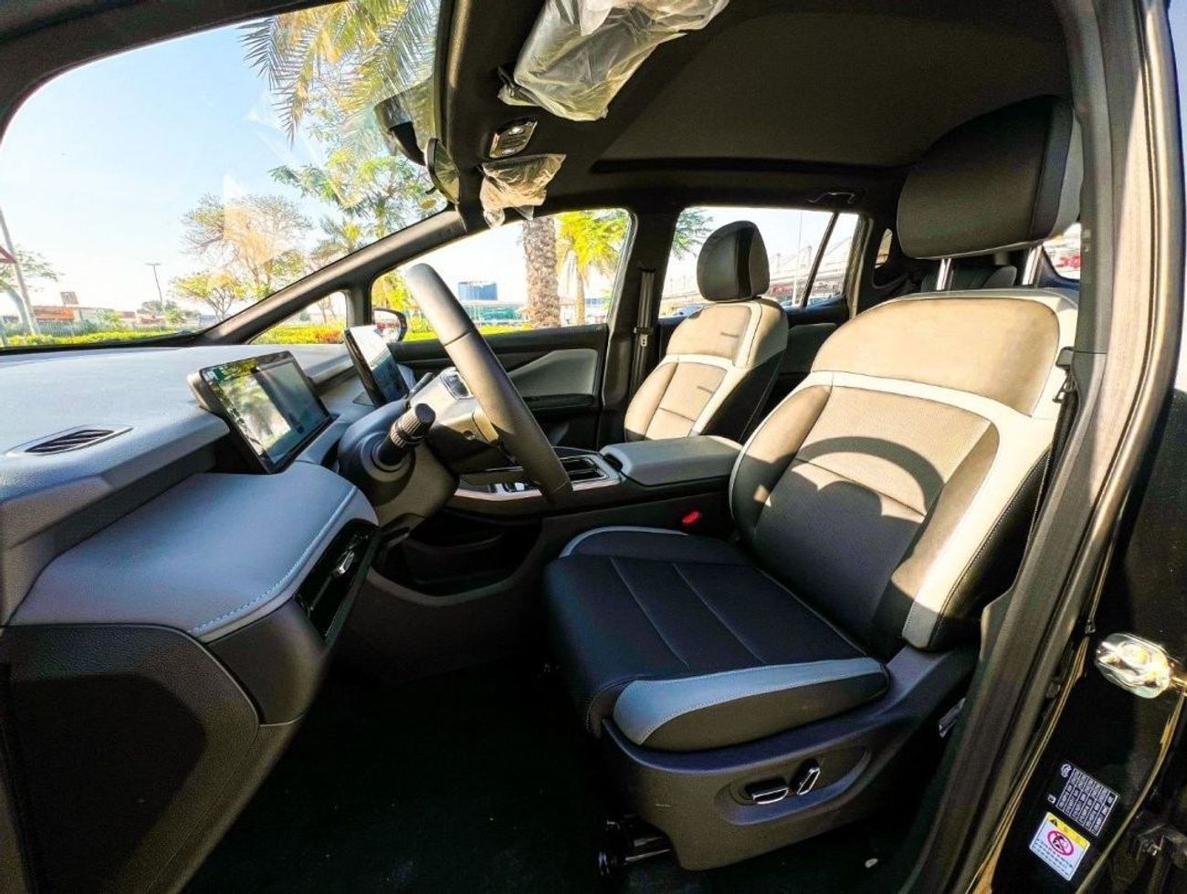 Hycan Z03 2023 HYCAN Z03 / BATTERY RANGE (510 KM) / WARRANTY