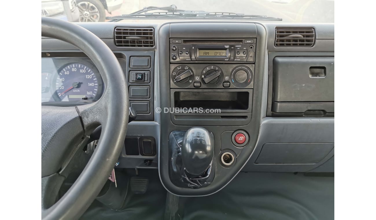Mitsubishi Fuso Canter 4.2L, Diesel, Manual Grear Box, Front A/C, Dual Battery (LOT # 6452)