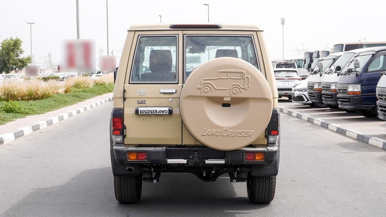 Toyota Land Cruiser 70 LX 2.8 L d