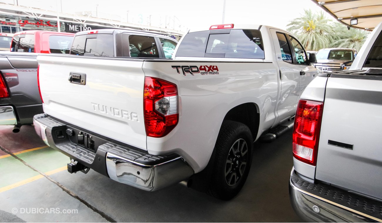 Toyota Tundra Crew Cab * RAMADAN OFFER *