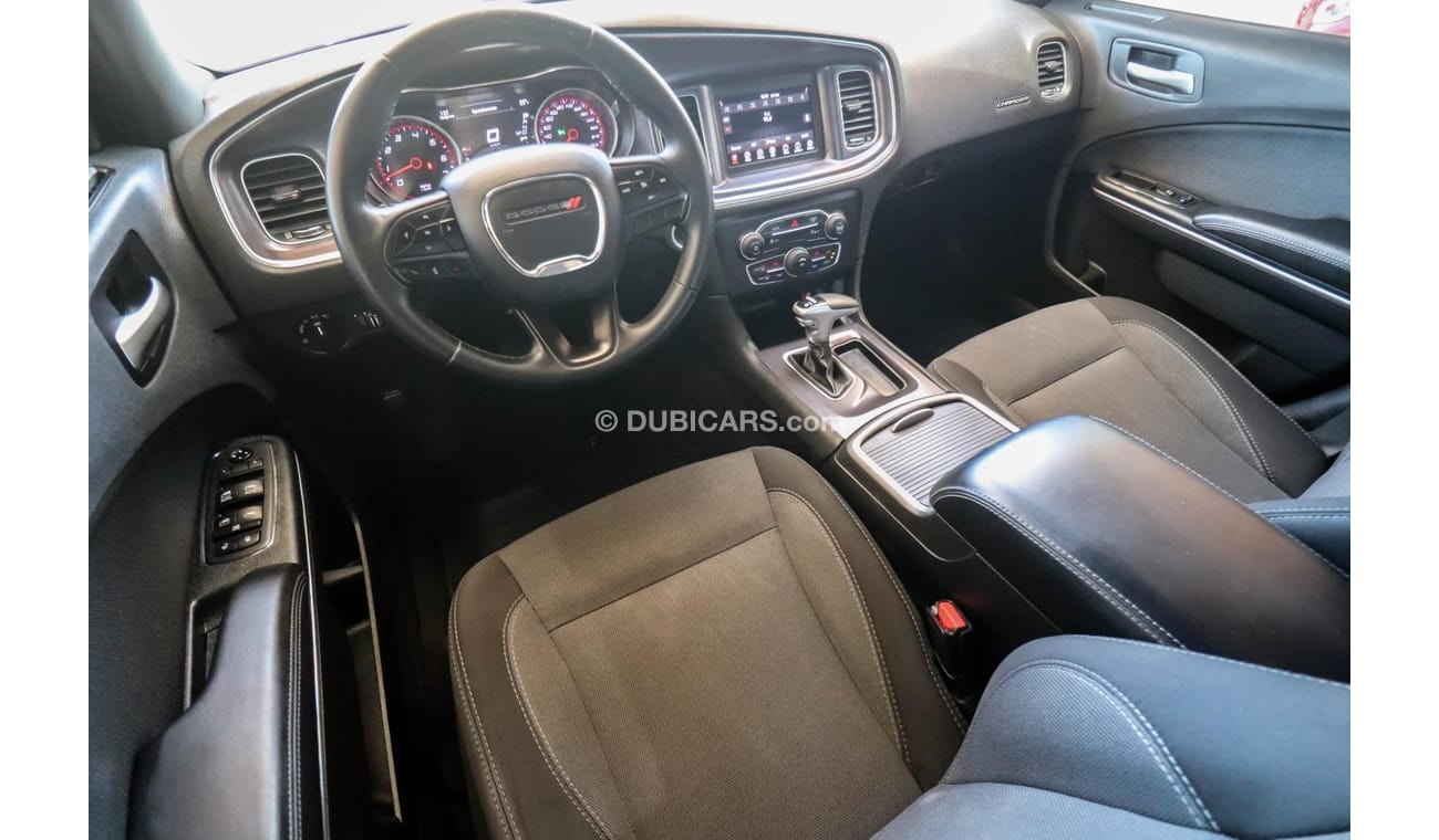 Used Dodge Charger LA 2018 for sale in Dubai - 608794