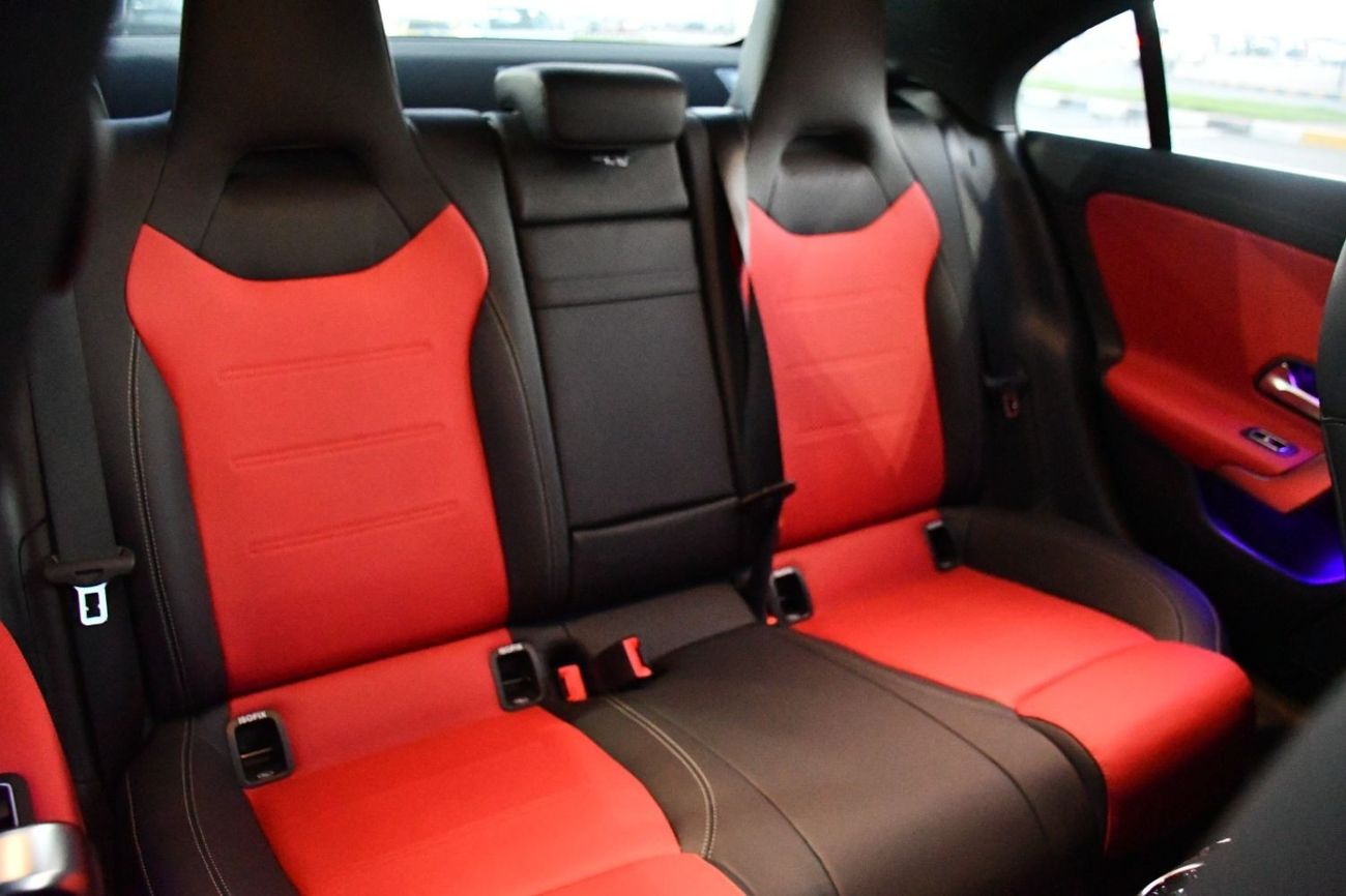 Mercedes-Benz CLA 200 Mercedes CLA200 AMG 2023