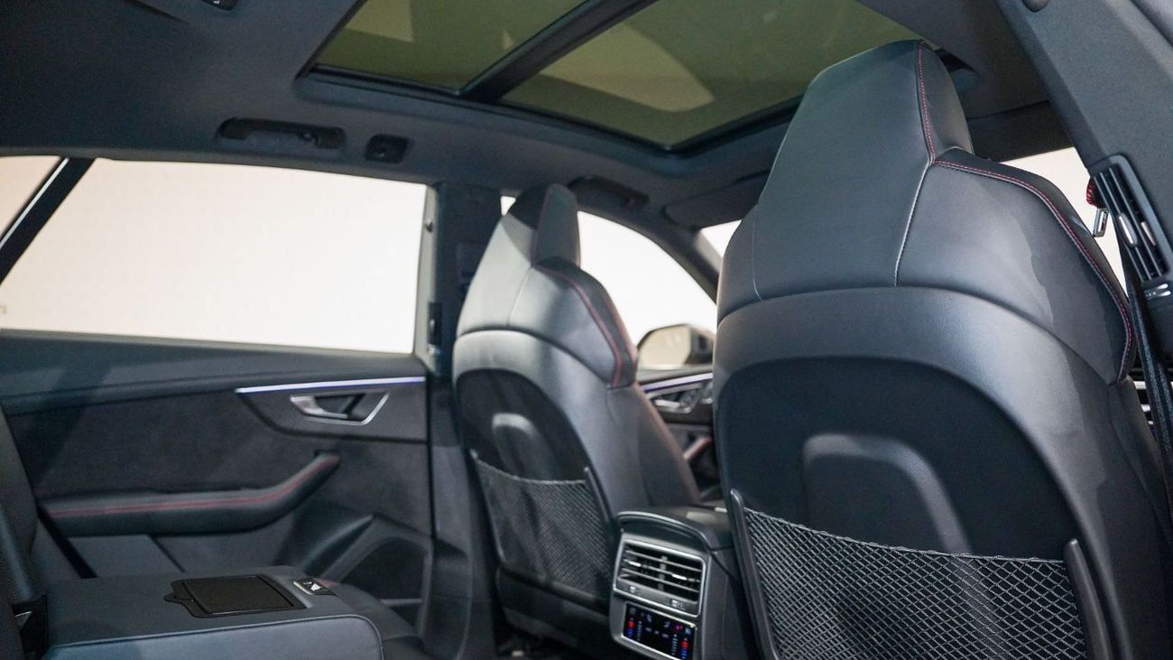 Audi RS Q8 RS Q8 | AED 5,565 P/M | Warranty November 2027 | GCC