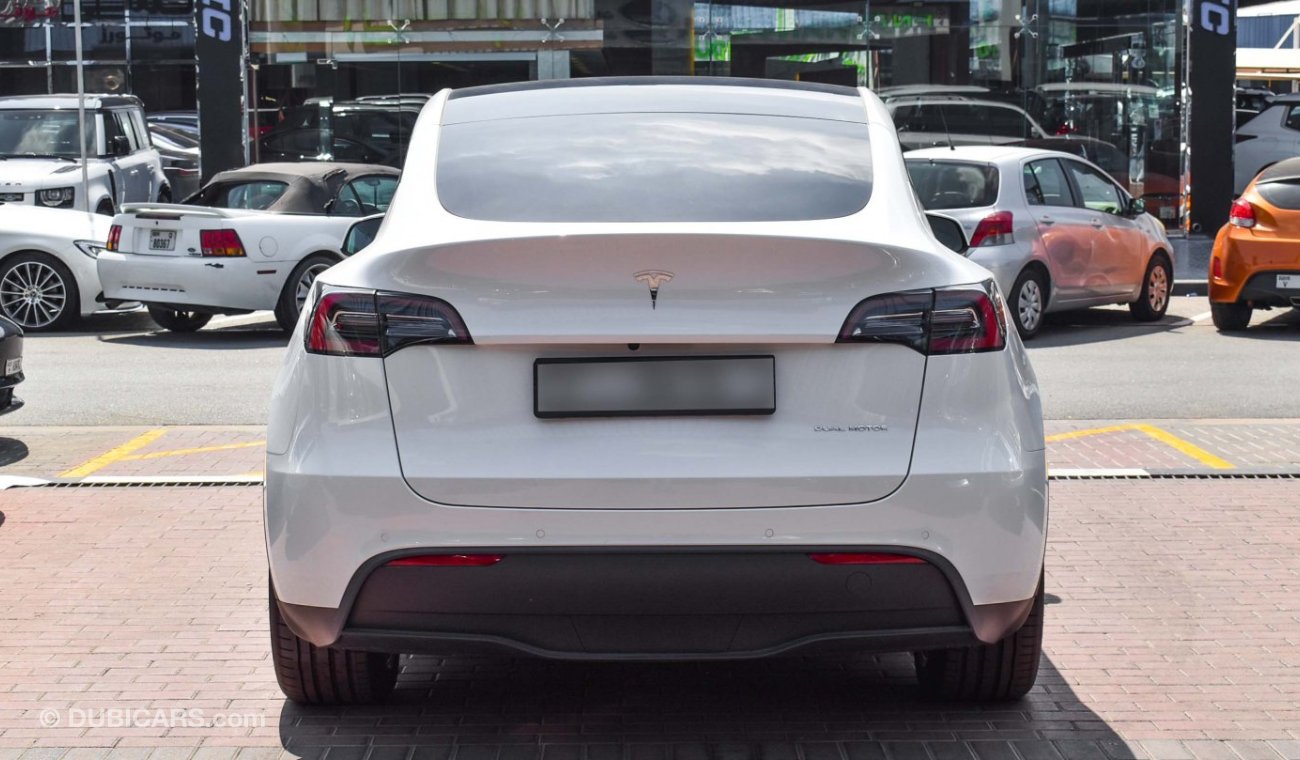 Tesla Model Y DUAL MOTOR