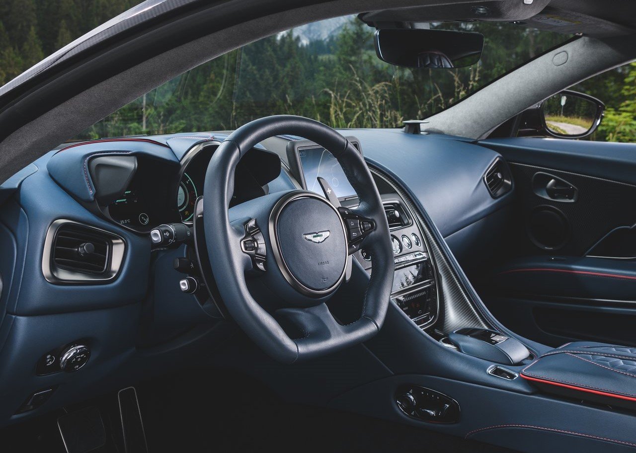 Aston Martin DBS interior - Steering Wheel