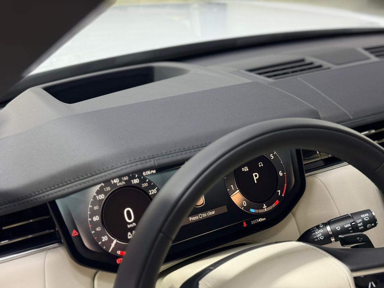 لاند روفر رينج روفر VOGUE SE P400  2025