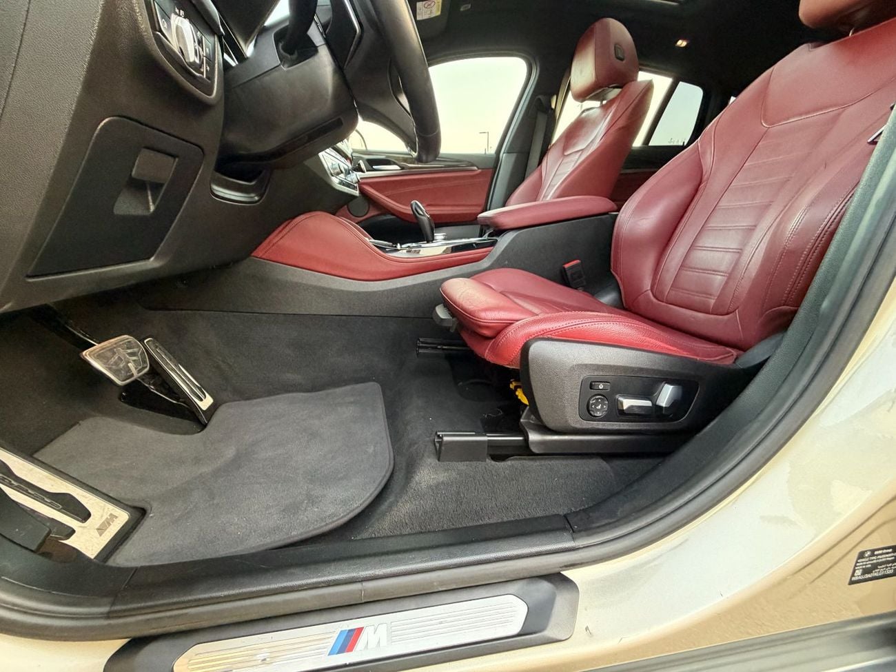 بي أم دبليو X4 XDRIVE 30I M SPORT PACK