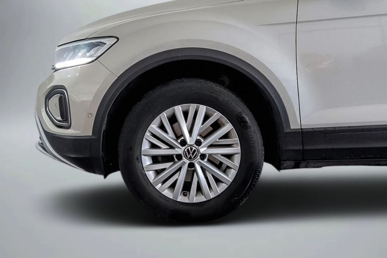 فولكس واجن T ROC Life 1.4L