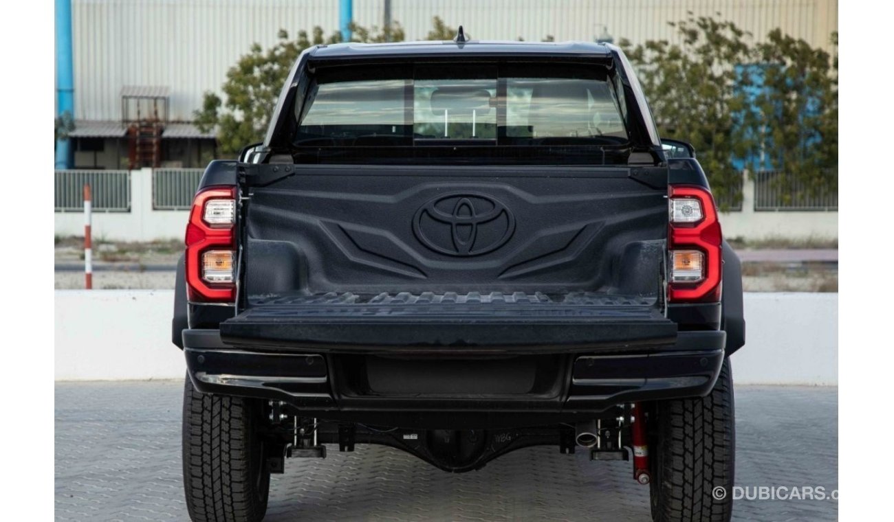 Toyota Hilux 2024 Toyota Hilux 4x4 DC 4.0 GR-S - Black inside Black