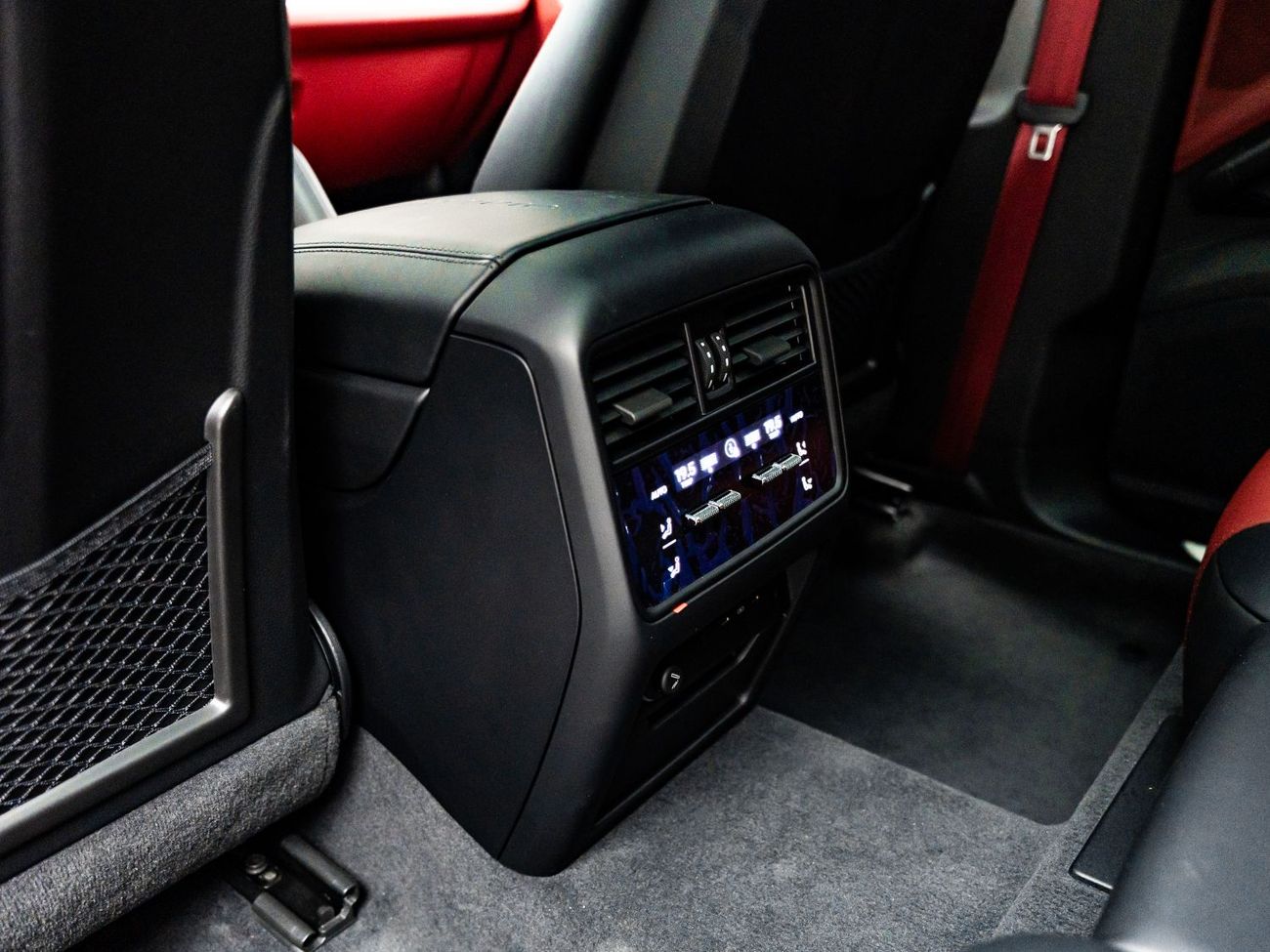 بورش كايان Base Coupe