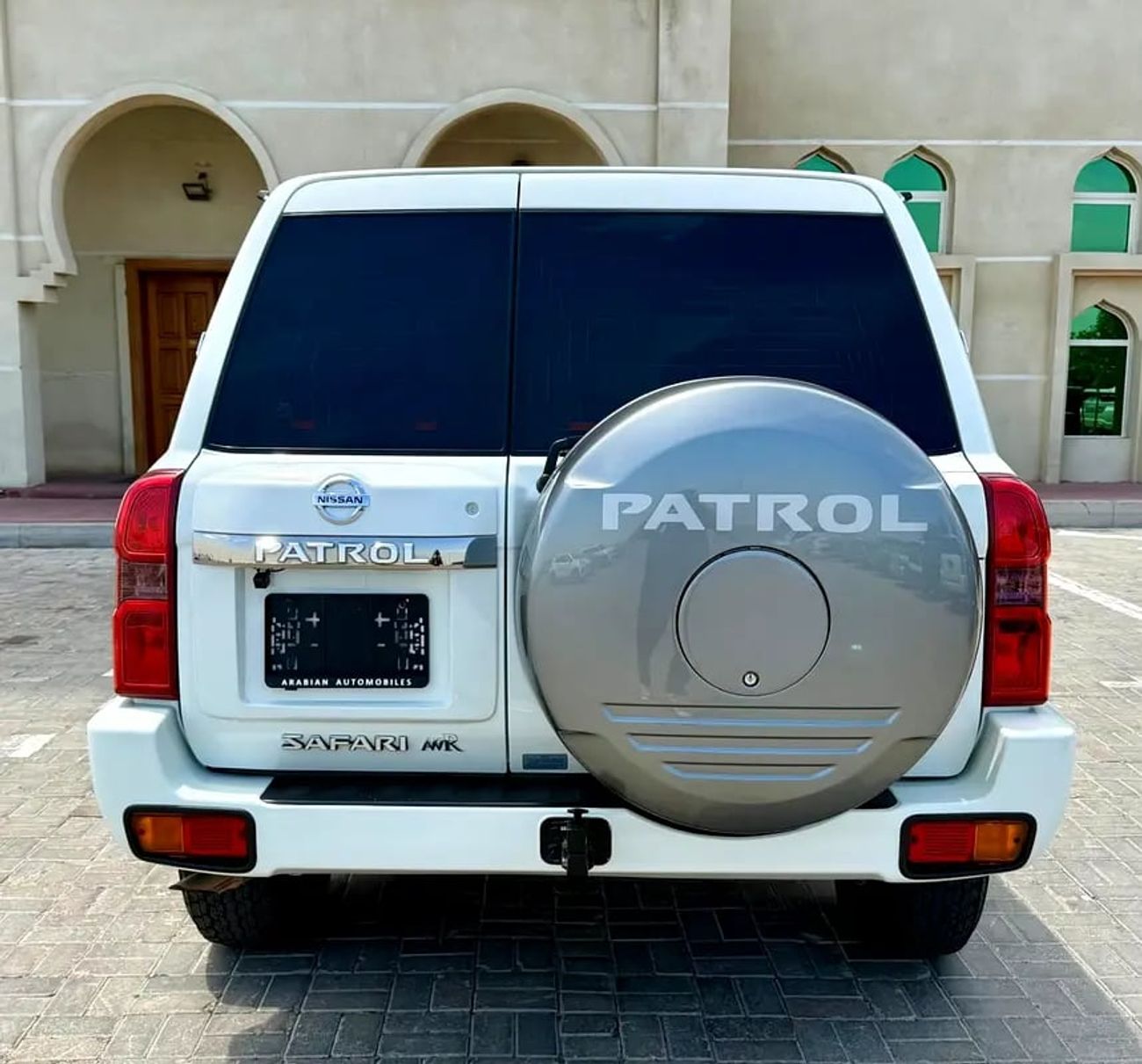 Nissan Patrol SAFARI نيسان فتك سفاري فل اوبشن GCC Specs