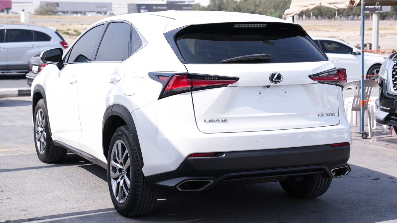 Lexus NX300