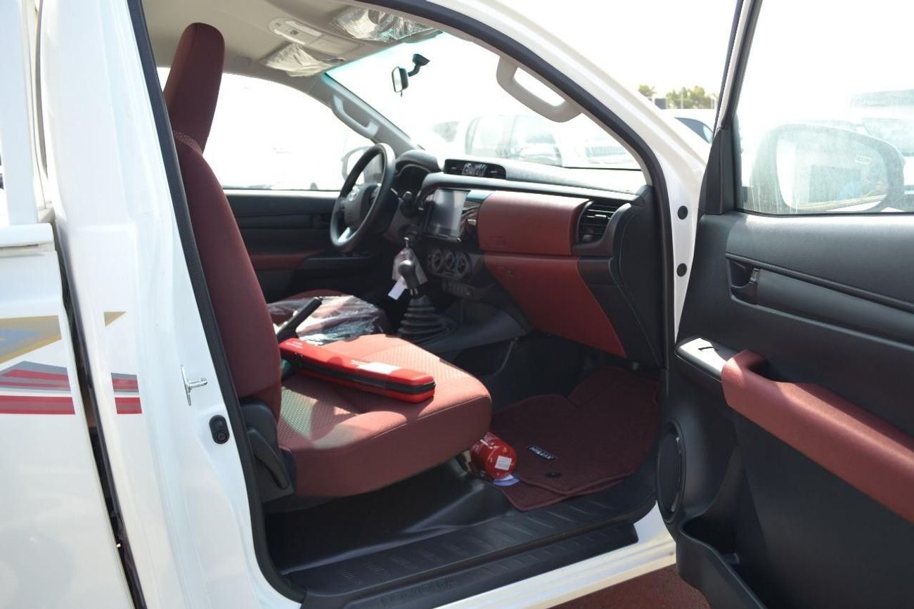 تويوتا هيلوكس TOYOTA HILUX 4X4  S.CAB - 2.7L - PET - MT - 2026 MY