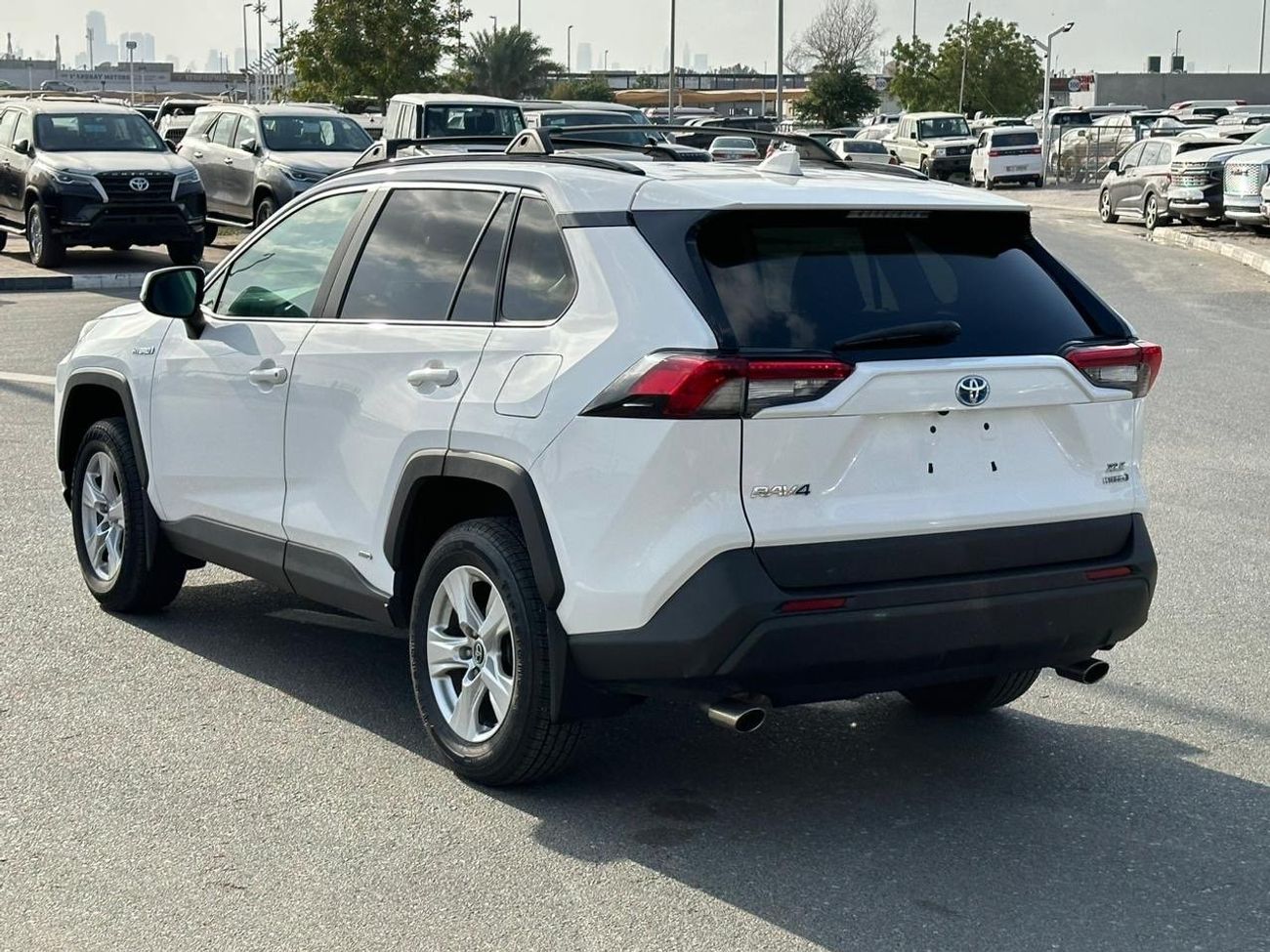 تويوتا راف ٤ VXR HEV