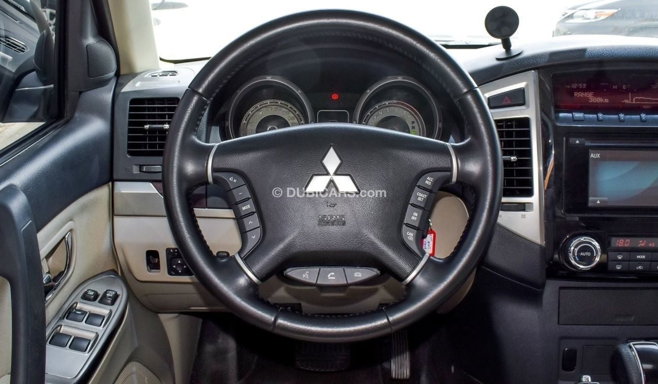 Mitsubishi Pajero V6 GLS