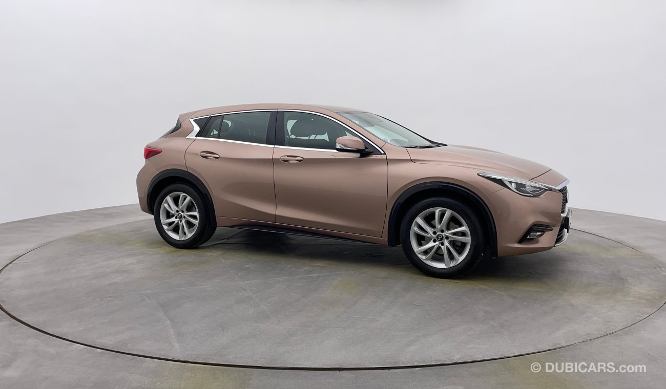 Infiniti Q30 LUXURY 1.6 | Under Warranty | Inspected on 150+ parameters