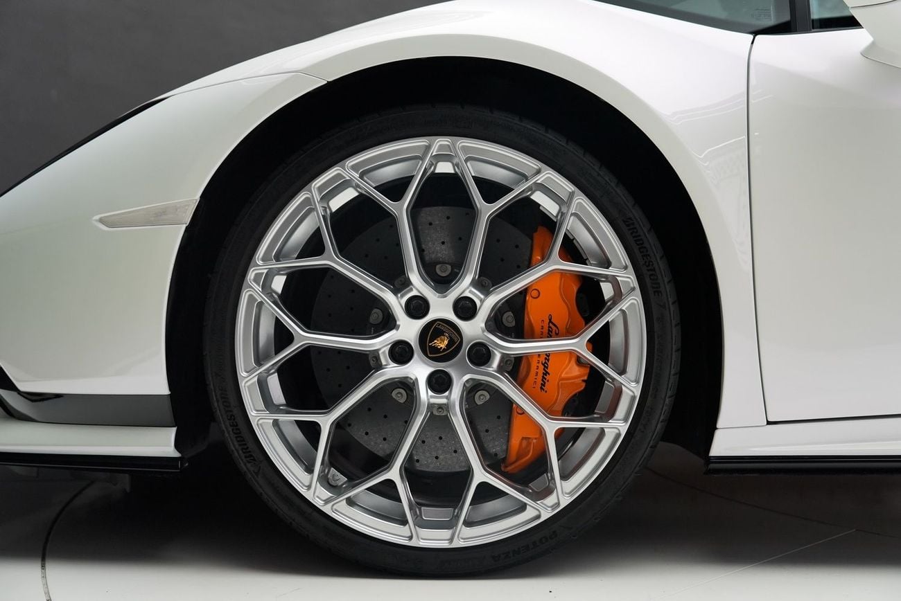 Lamborghini Huracan TECNICA