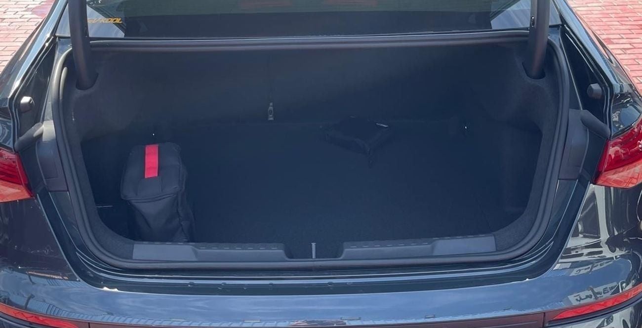 أودي A3 35 TFSI Uder Warranty & Services 2025 GCC