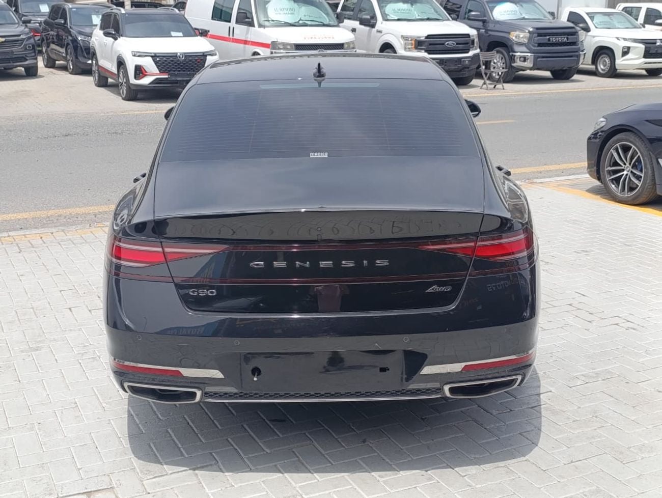 Genesis G90 PLATINUM