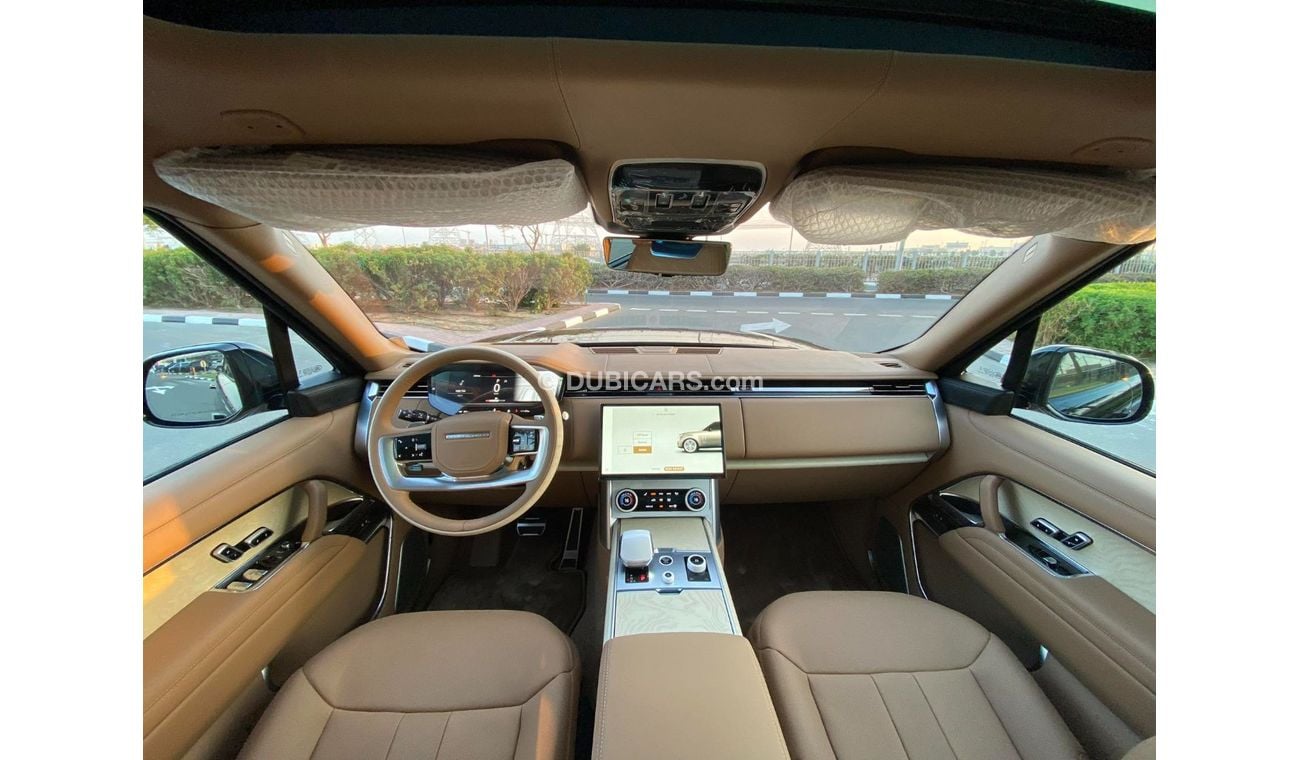 لاند روفر رينج روفر GCC SPEC UNDER WARRANTY AND SERVICE CONTRACT