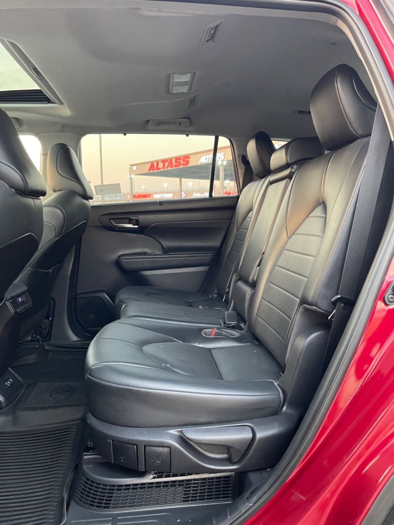 Toyota Highlander 2021 TOYOTA HIGHLANDER XLE HYBRID 4x4 IMPORTED FROM USA