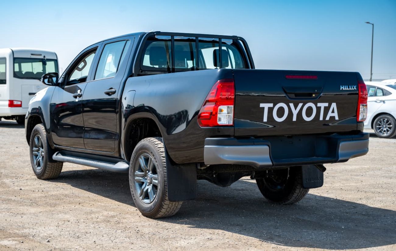 Toyota Hilux 2.7L Medium Grade | Double Cabin | 4x4 | Automatic | Petrol