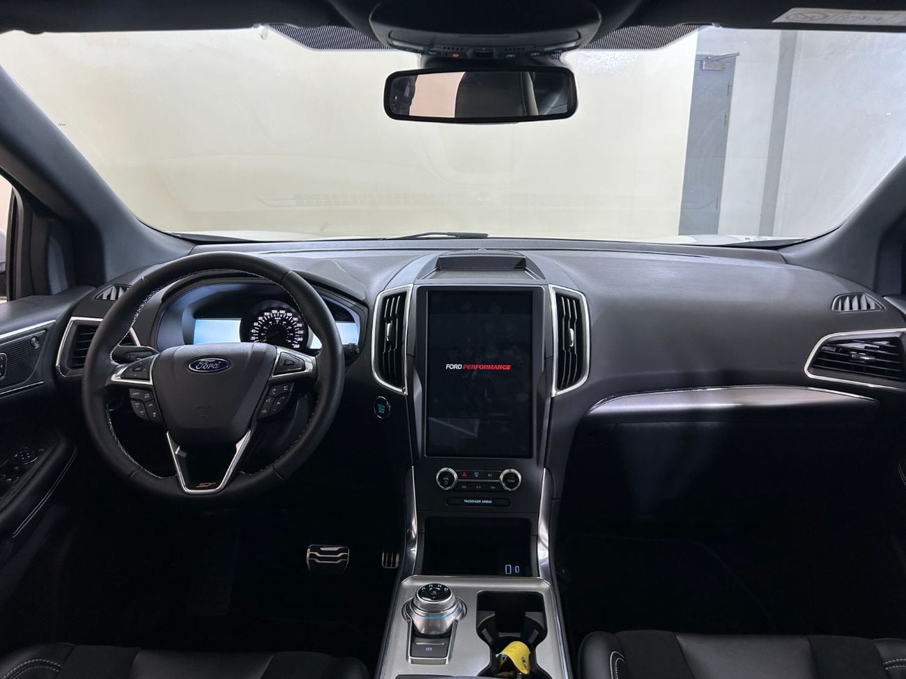 فورد إدج ST SST422/AL TAYER MOTORS AL QOUZ SHOWROOM