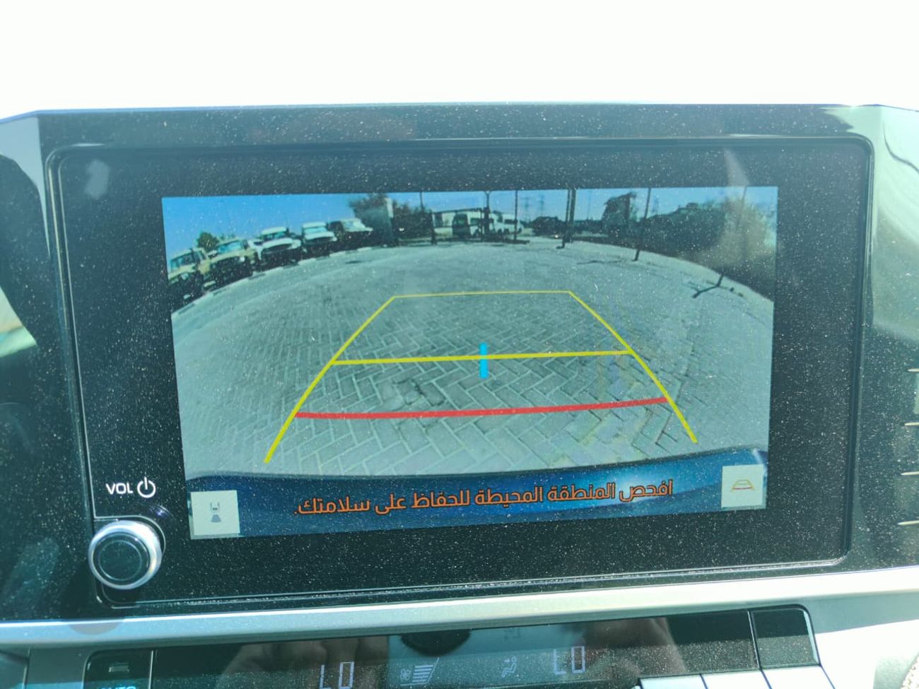 Toyota Camry 2025 Toyota Camry LE with Panoramic Roof 2.5L 4-Cyl Hybrid A/T FWD Export Only