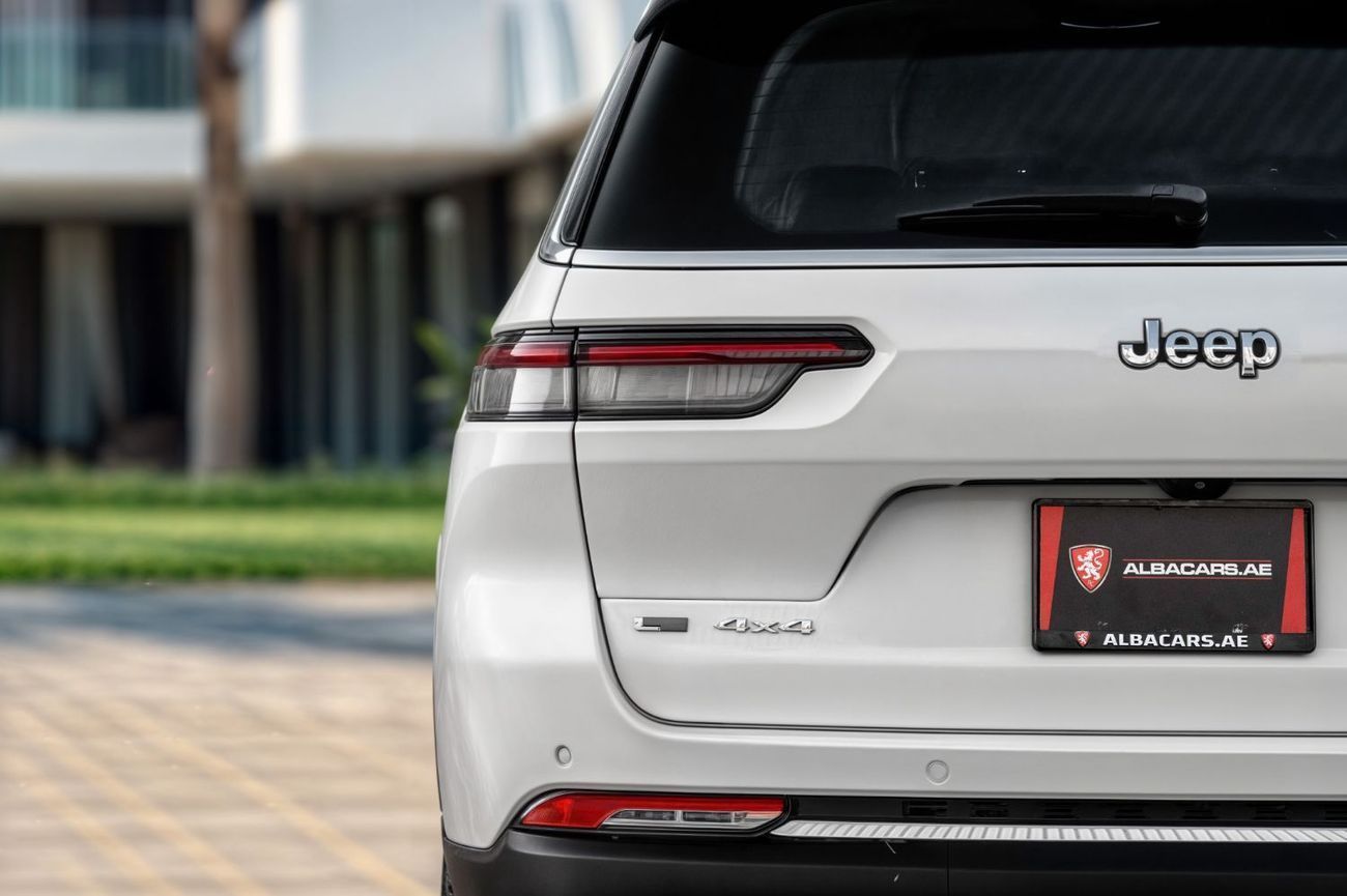 Jeep Grand Cherokee LIMITED L | 2,840 P.M  | 0% Downpayment | Warranty!