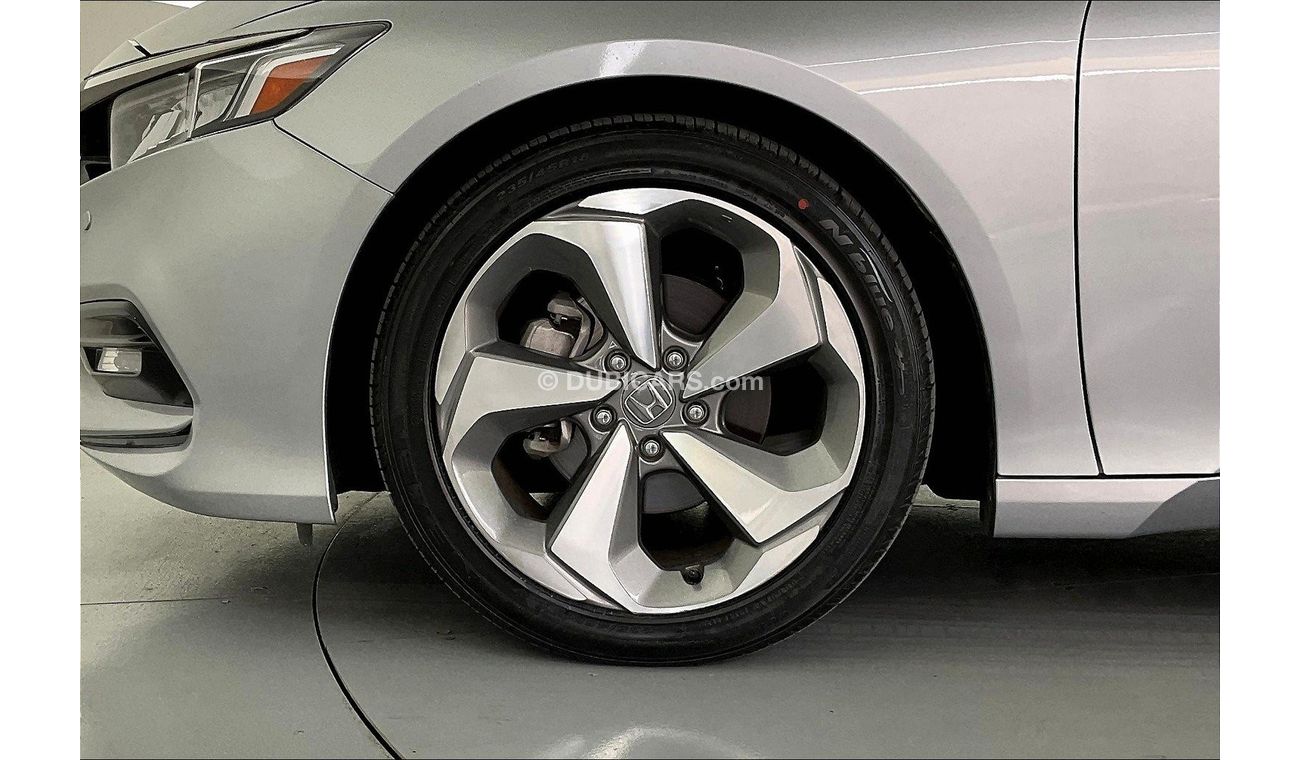 Used Honda Accord Sport 2018 for sale in Dubai - 641027