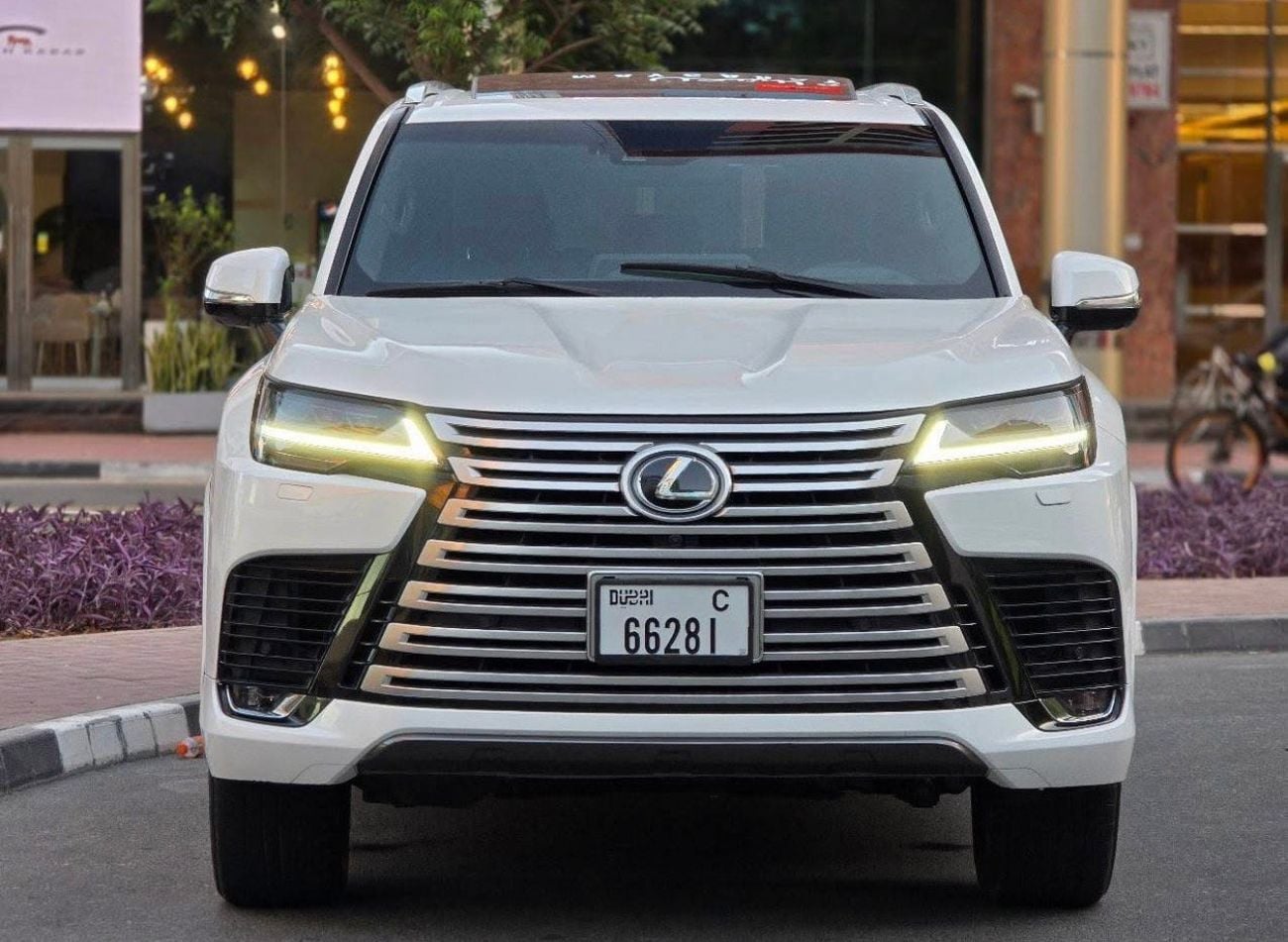 Lexus LX600 2023 MODEL SIGNATURE FULL OPTION VERY CLEAN AND PERFECT CONDITION