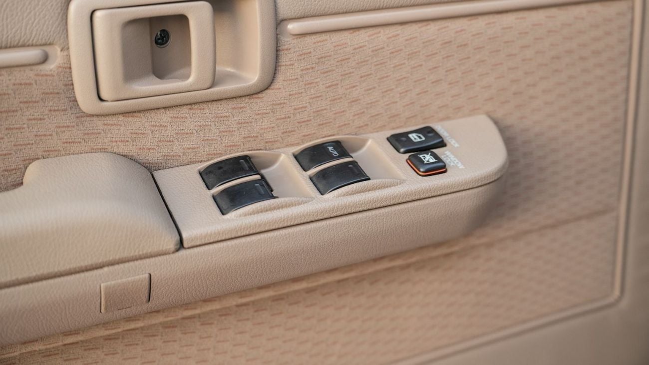 Toyota Land Cruiser 70 Land Cruiser 76 V6 4.0L 2025 MY EXPORT PRICE