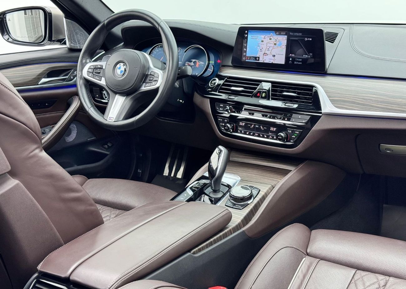 BMW M550i Std 4.4L 2018 BMW 550i xDrive M-Sport, Oct 2027 BMW Service Contract, BMW Service History, GCC