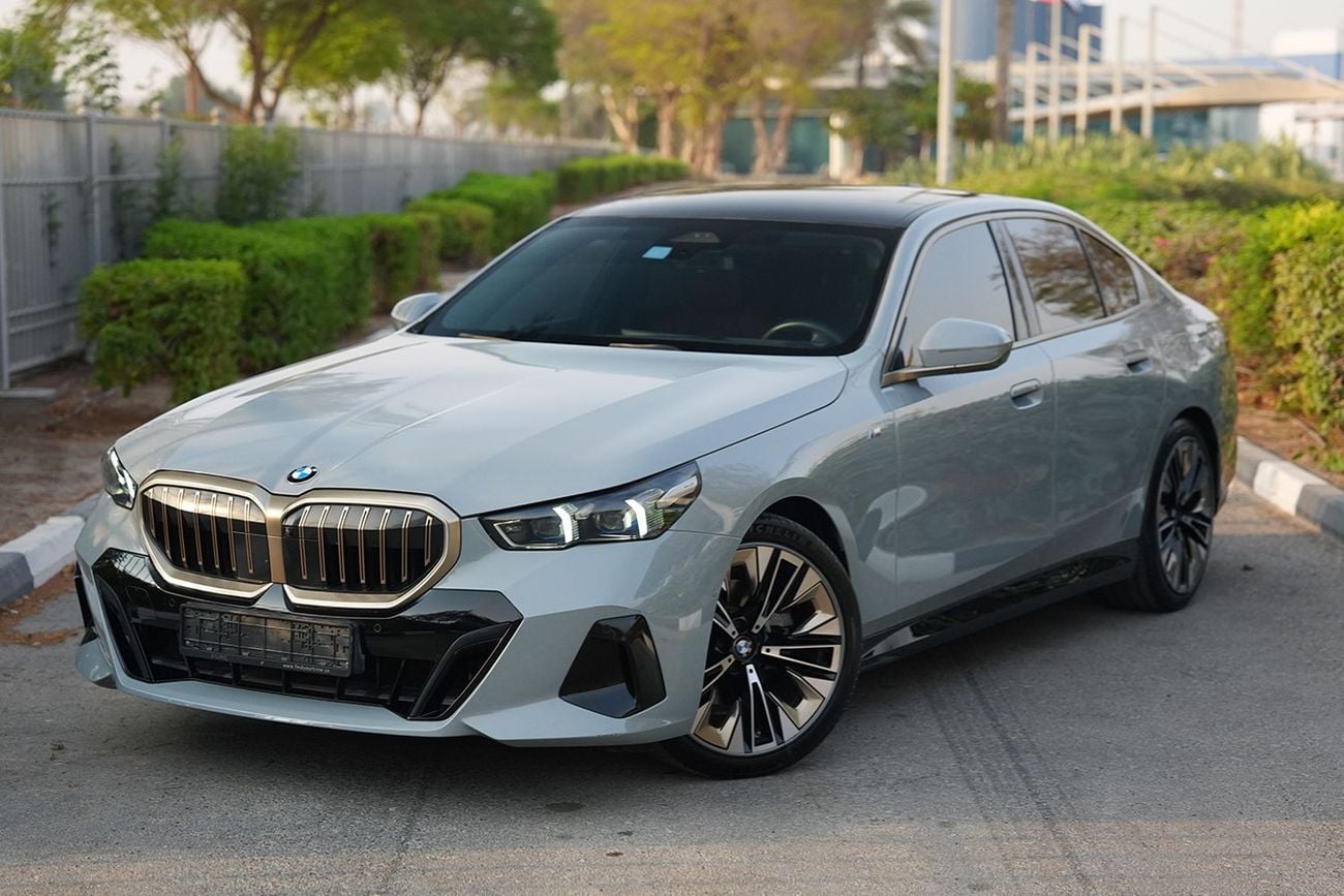 BMW 520i M SPORT BMW 520i M Sport – 2024 Model | GCC Specs | Nardo Grey