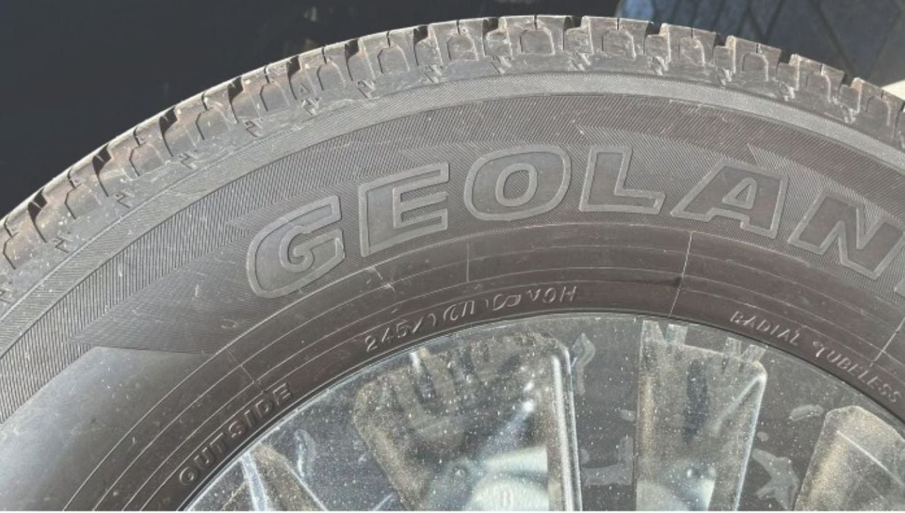 تويوتا برادو 2.7L Petrol Limited 6A/T 2025