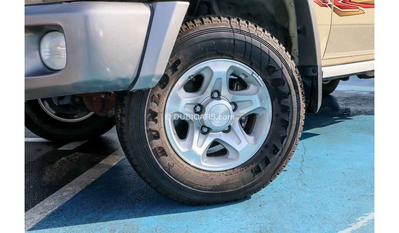 Toyota Land Cruiser Pick Up 2022 MODEL TOYOTA LAND CRUISER 79 SINGLE CAB PICKUP LX V6 4.0L PATROL 4WD MANUAL TRANSMISSION