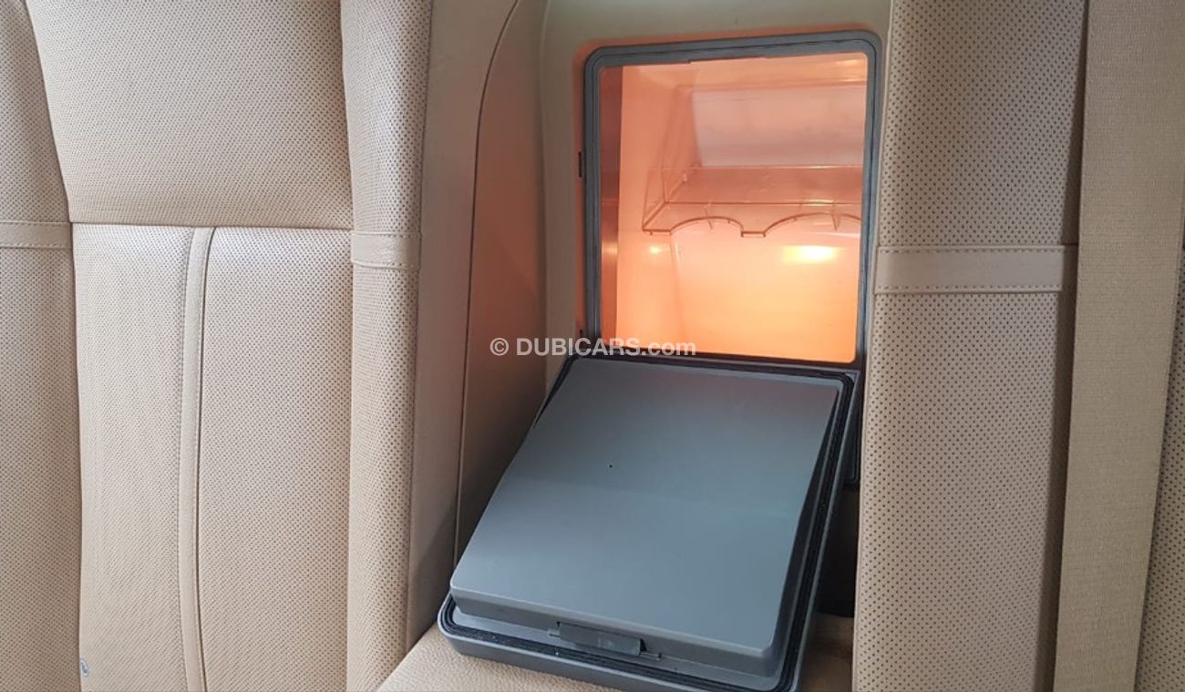 BMW 750Li Bmw 750 model 2007 GCC car prefect condition full service full option low mileage