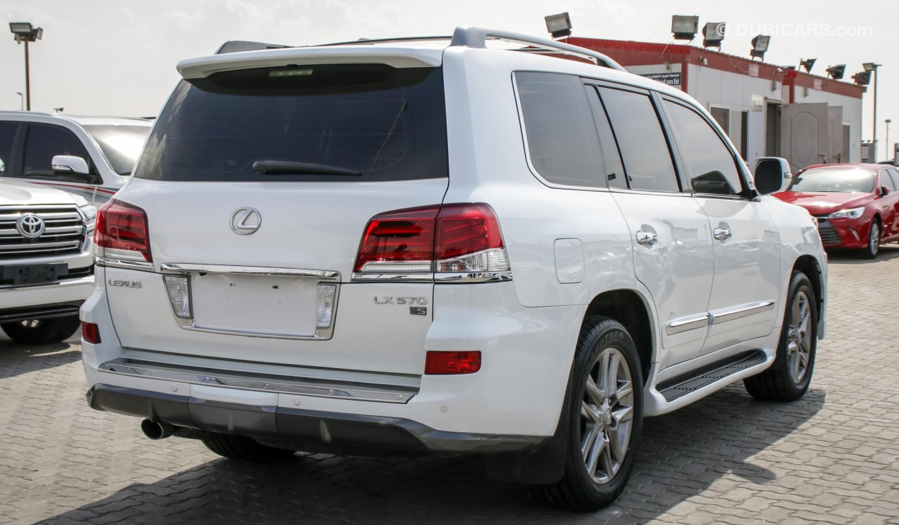 Lexus LX570 S