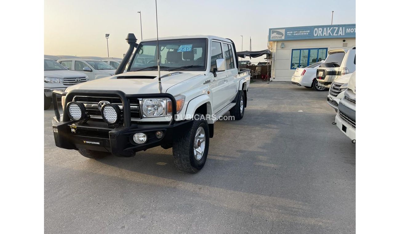 Toyota Land Cruiser Pick Up