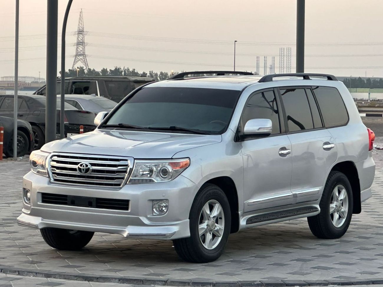 تويوتا لاند كروزر تويوتا لاندكروزر GXR V8 خليجي 2012 محول 2015