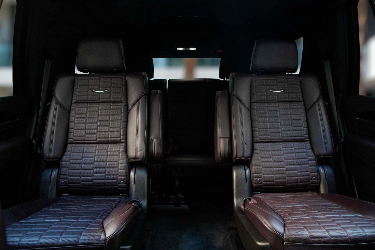 Cadillac Escalade Escalade V | 8,010 P.M | 0% Downpayment | Agency Warranty!