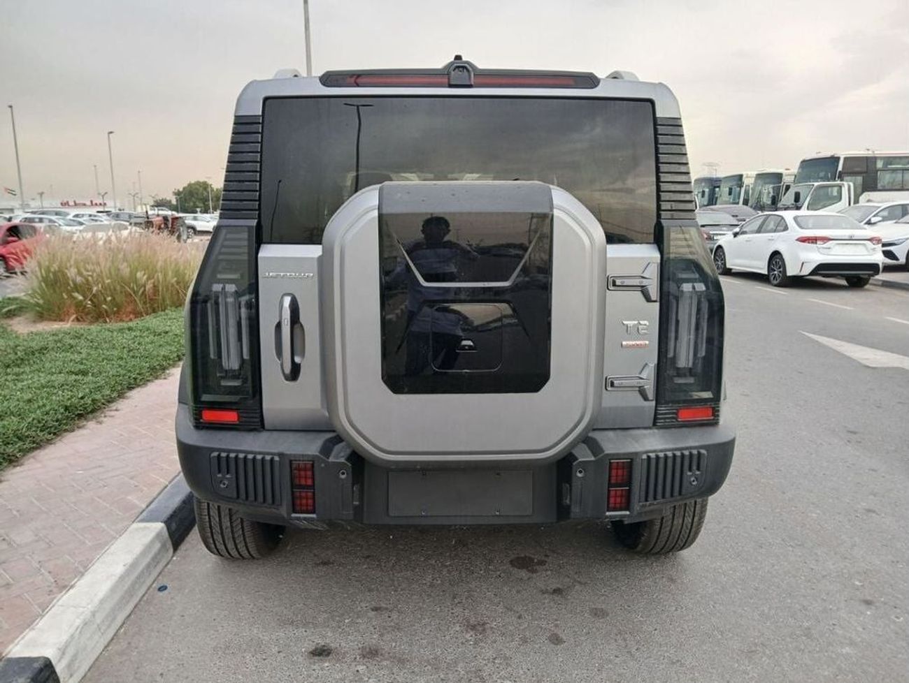 جيتور T2 ECT0010 - Jetour T2 Luxury - XWD - 2.0L Petrol 7 Spped Auto Grey