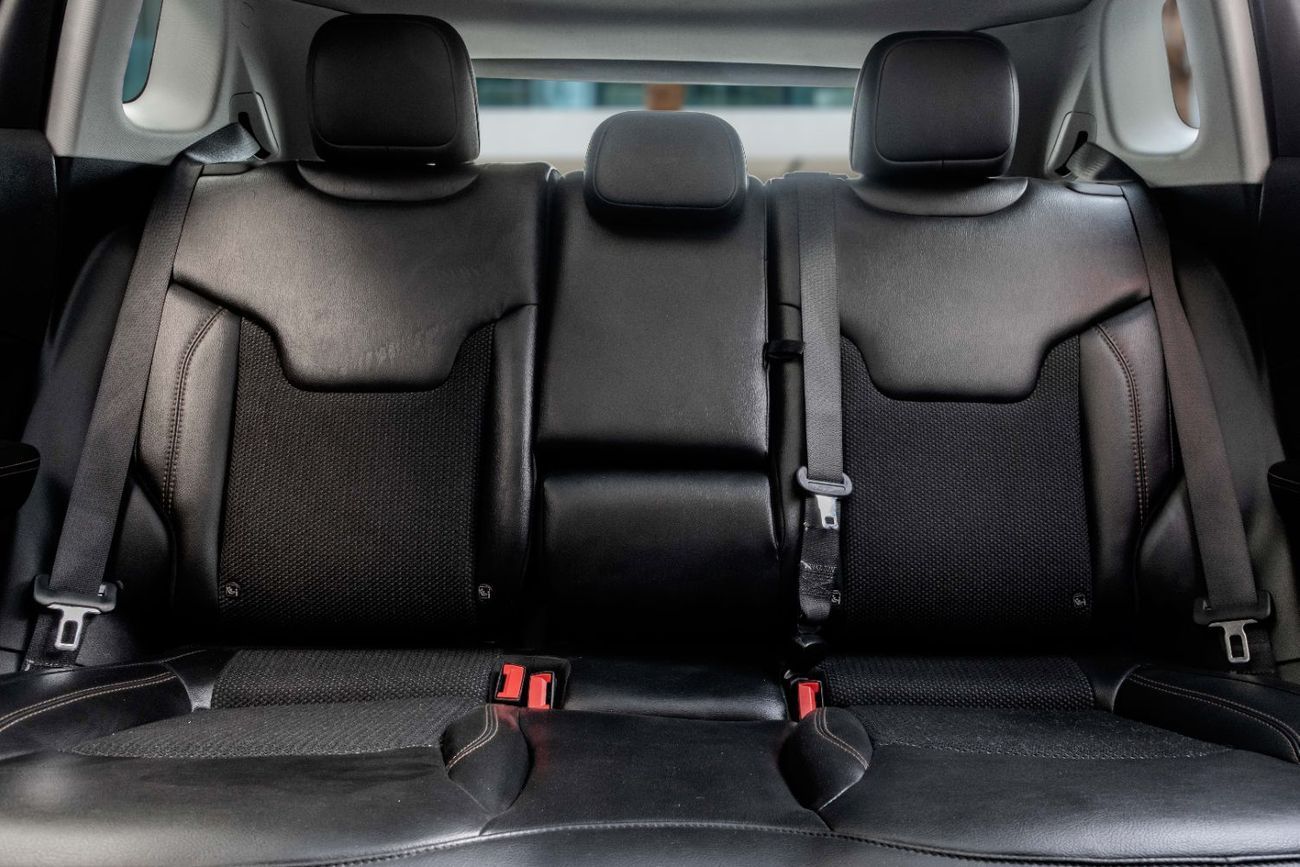 جيب كومباس Compass Limited | 1,371 P.M | 0% Downpayment | FULL OPTION | AGENCY MAINTAINED!