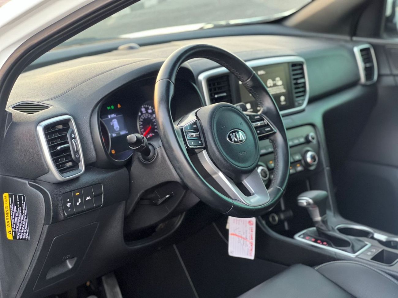 Kia Sportage 2021  Kia  Sportage Mioption-Rear Camara -2.4L-V4- Leather Seat -  2 Key -