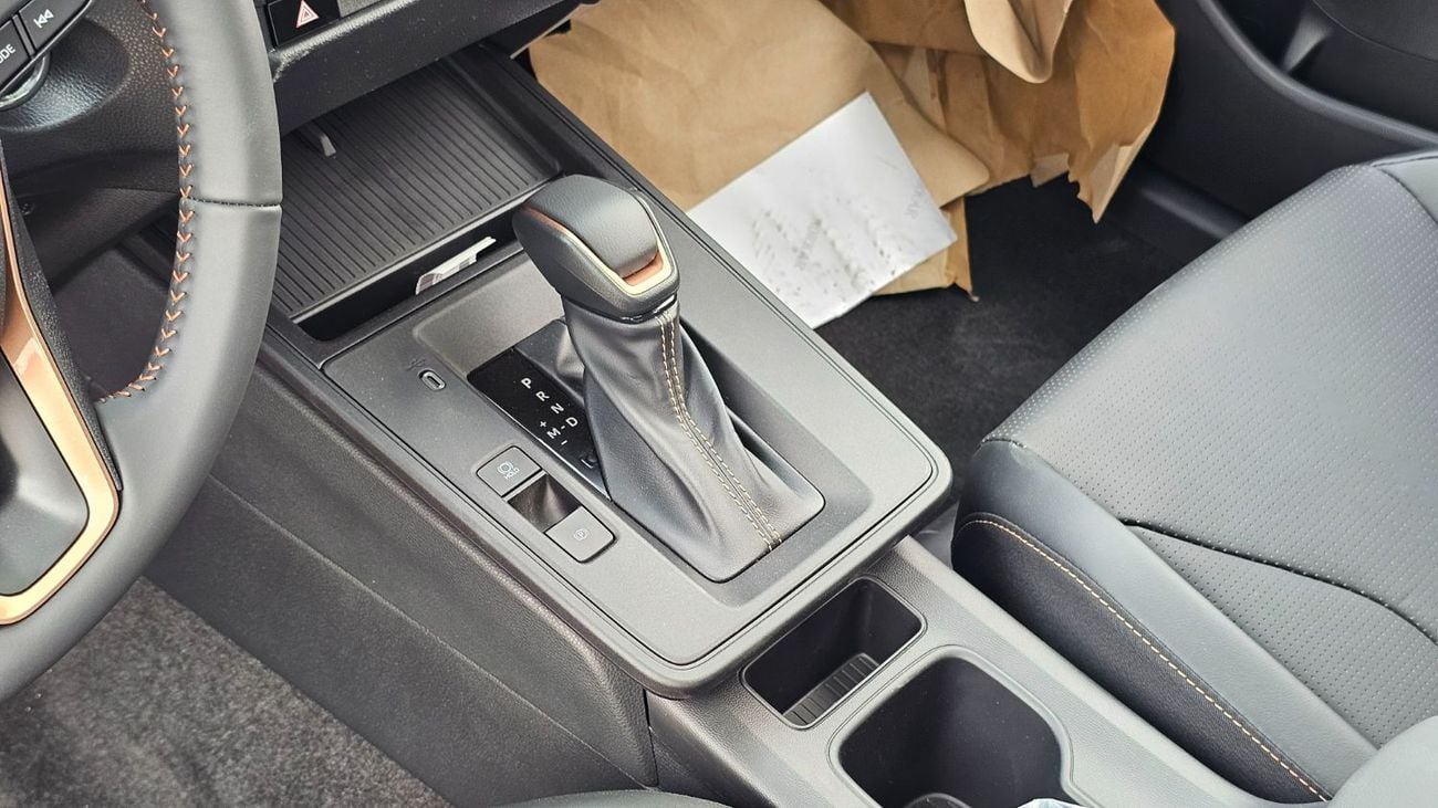 تويوتا كورولا كروس Toyota Corolla Cross Toyota Corolla Cross 2.0L Gasoline Elite AT 2026 NEW SHAPE ELECTRIC CHAIR- SUNR